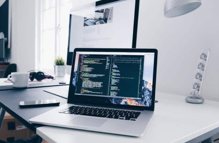 How to Stay Updated With Technology