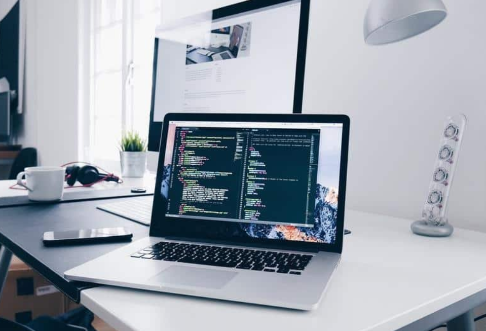 How to Stay Updated With Technology