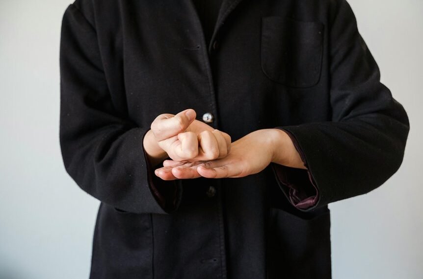 Phone Explanation of 424.385.0597 Entry