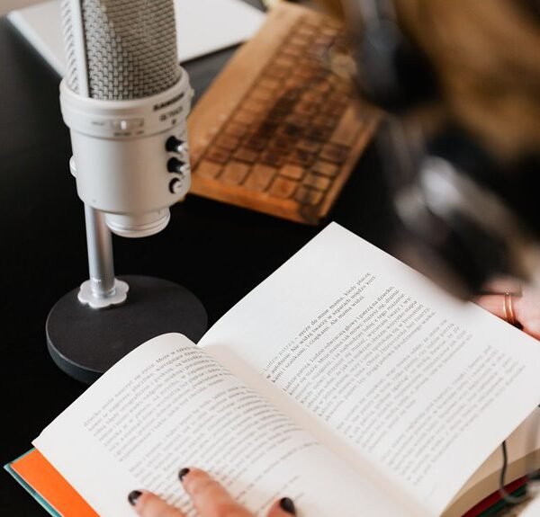 kindle vs audible comparison details