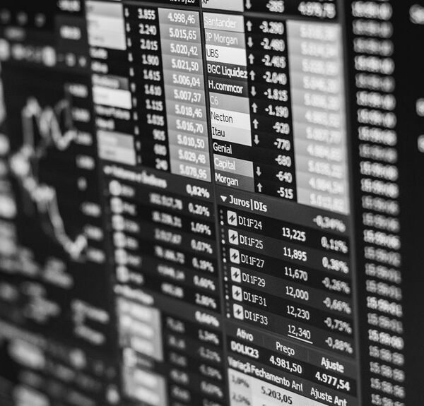 web content signal analysis